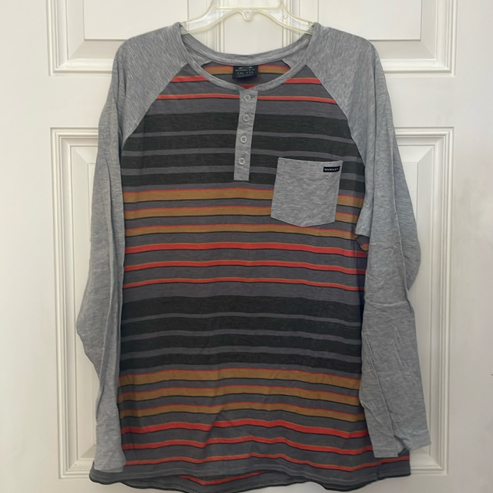 Men’s Oakley long sleeve Shirt